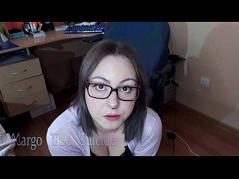 ❤️ Сексуальна дівчина в окулярах глибоко відсмоктує дилдо на камеру Шлюхи на uk.porngifmag-com.ru ﹏