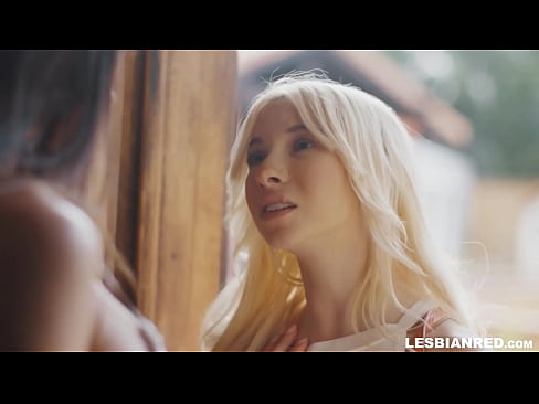 ❤️ Дівчина приходить додому через кілька місяців і в кінцевому підсумку їсть кицьку своєї мачухи Шлюхи на uk.porngifmag-com.ru ﹏
